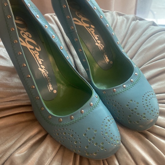 🎀 D&G Dolce & Gabbana Turquoise Blue Classic Patent Heels Size 40 - Fits 9 & 9.5 - Picture 1 of 13